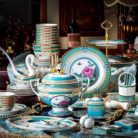 luxury dinnerware for 10.